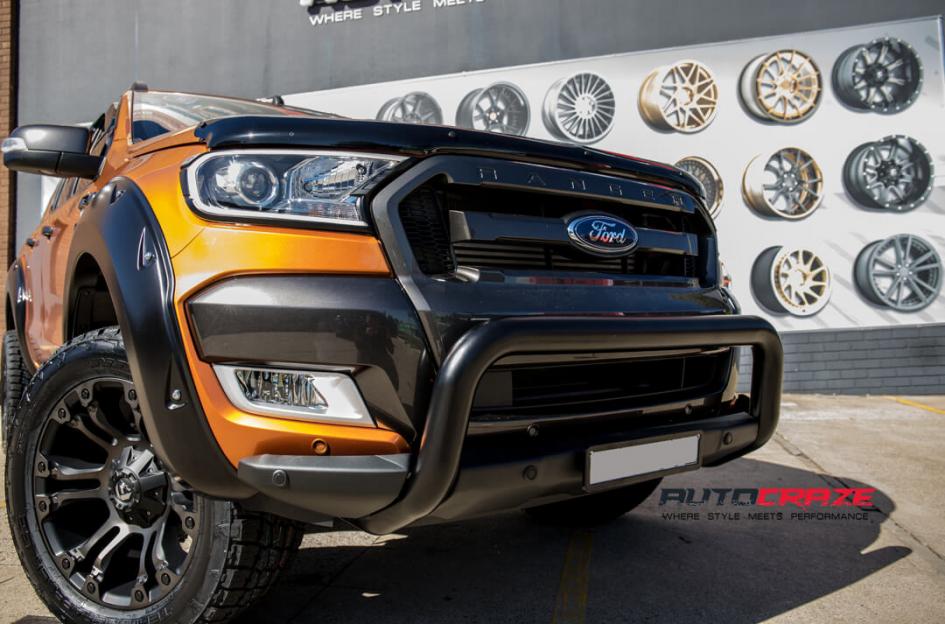 FORD-RANGER-VAPOR-BLACK-MACHINED-WITH-DARK-TINT